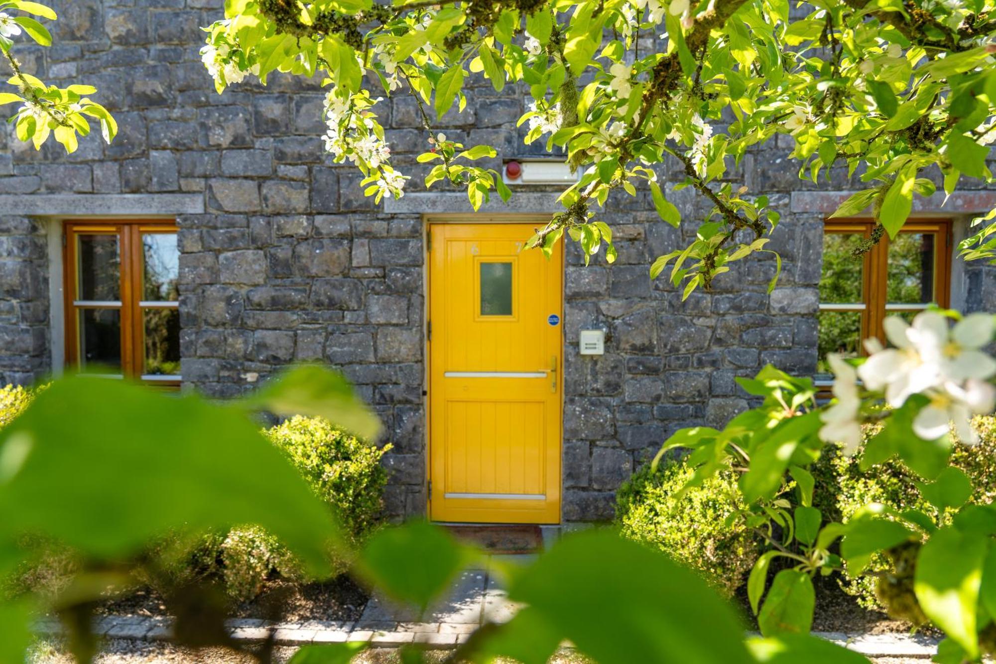 Burren Court Holiday Homes Ballyvaughan Exterior foto